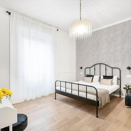 Апартаменти White Flat Ground Floor Рим Екстер'єр фото